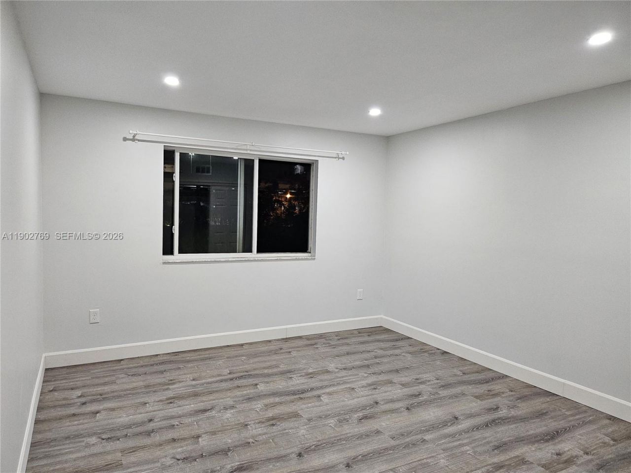55 E 4th St, Unit 302, Hialeah, FL 33010 Photo