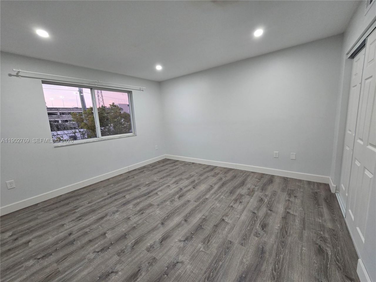 55 E 4th St, Unit 302, Hialeah, FL 33010 Photo