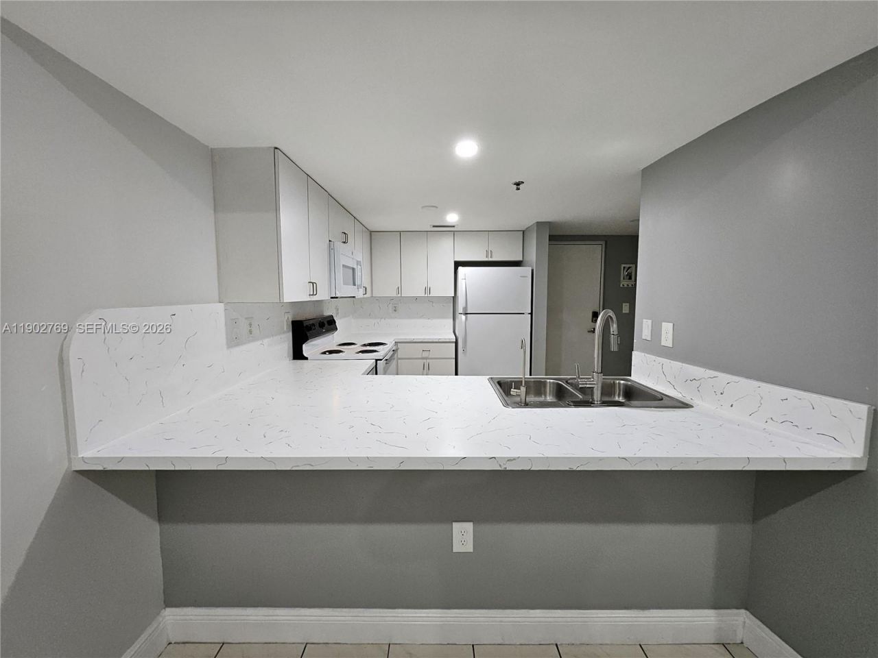 55 E 4th St, Unit 302, Hialeah, FL 33010 Photo