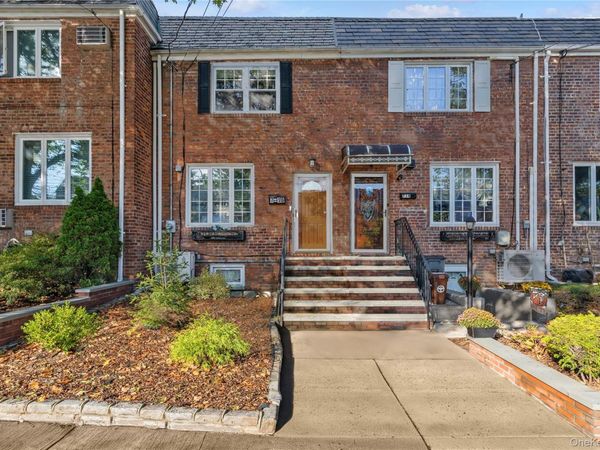 7-16 160th Street, Whitestone, NY 11357