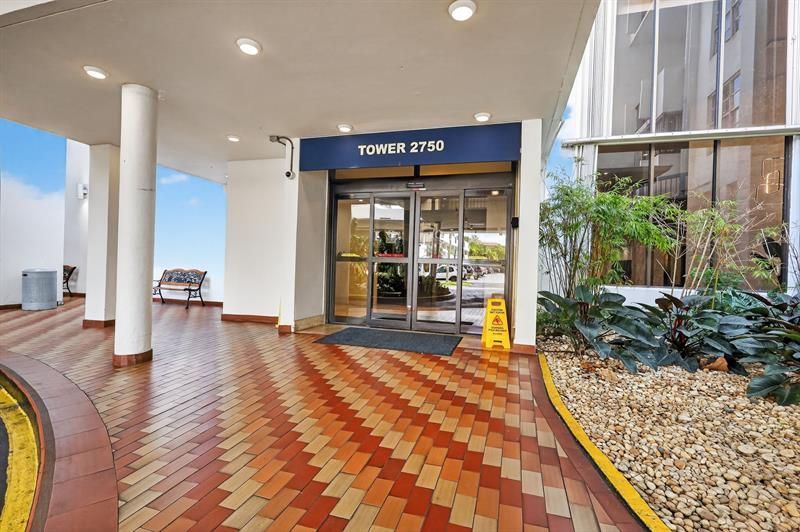 2750 NE 183rd Street, Unit 911, Aventura, FL 33160 Photo