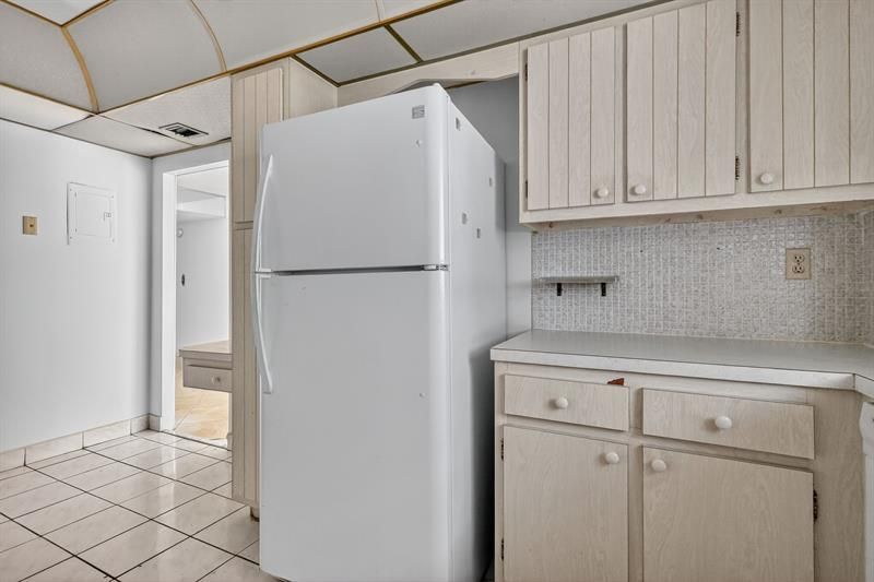 2750 NE 183rd Street, Unit 911, Aventura, FL 33160 Photo