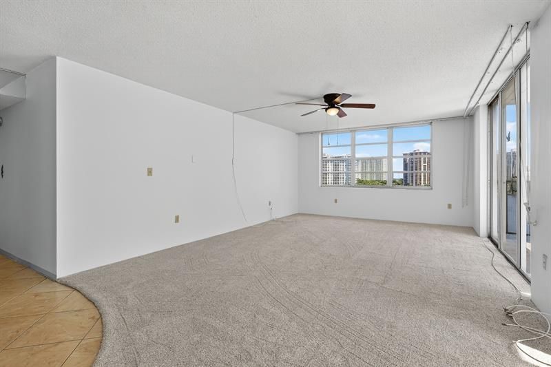 2750 NE 183rd Street, Unit 911, Aventura, FL 33160 Photo
