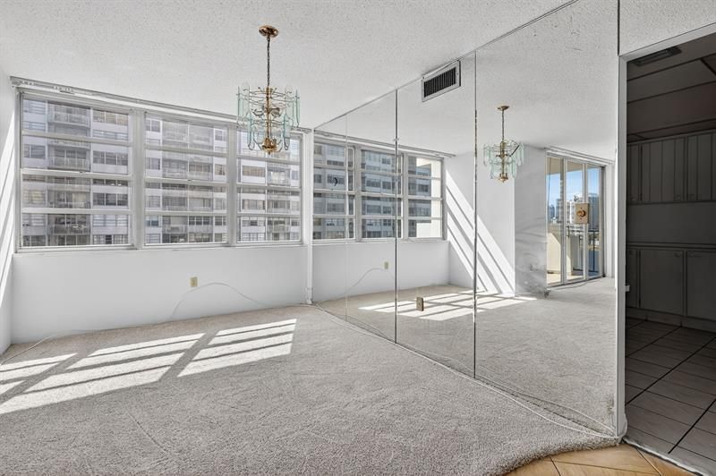 2750 NE 183rd Street, Unit 911, Aventura, FL 33160 Photo