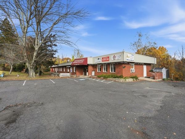 46 Main Rd, Montgomery, MA 01085