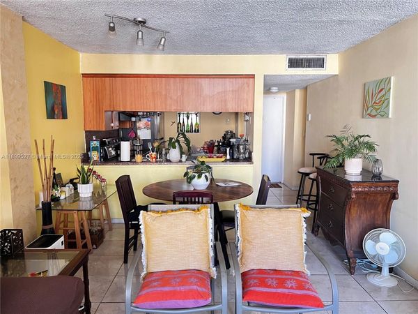 14175 SW 87th St, Unit C208, Miami, FL 33183