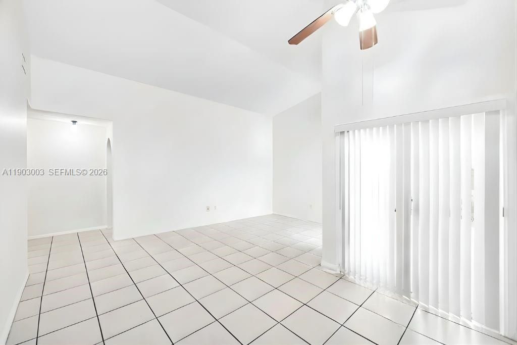 6410 SW 112th Pl, Miami, FL 33173 Photo