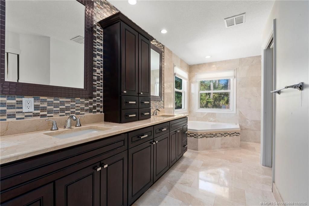 1911 Surfside Drive, Fort Pierce, FL 34949 Photo