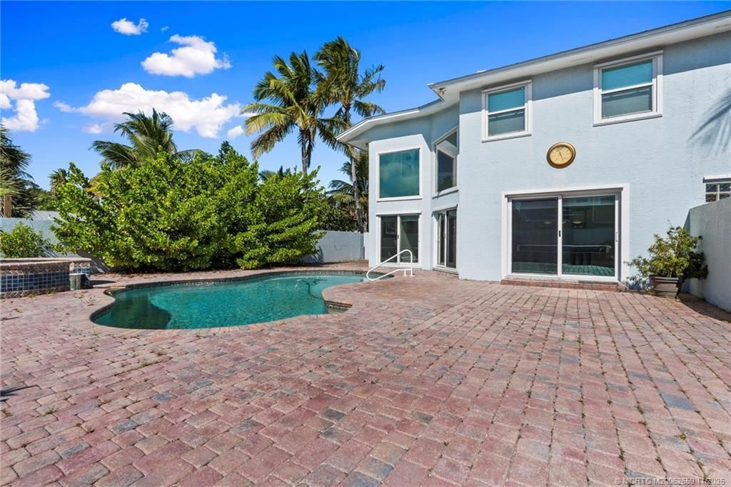 1911 Surfside Drive, Fort Pierce, FL 34949 Photo