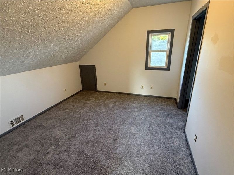 4484 W 53rd Street, Cleveland, OH 44144 Photo 8