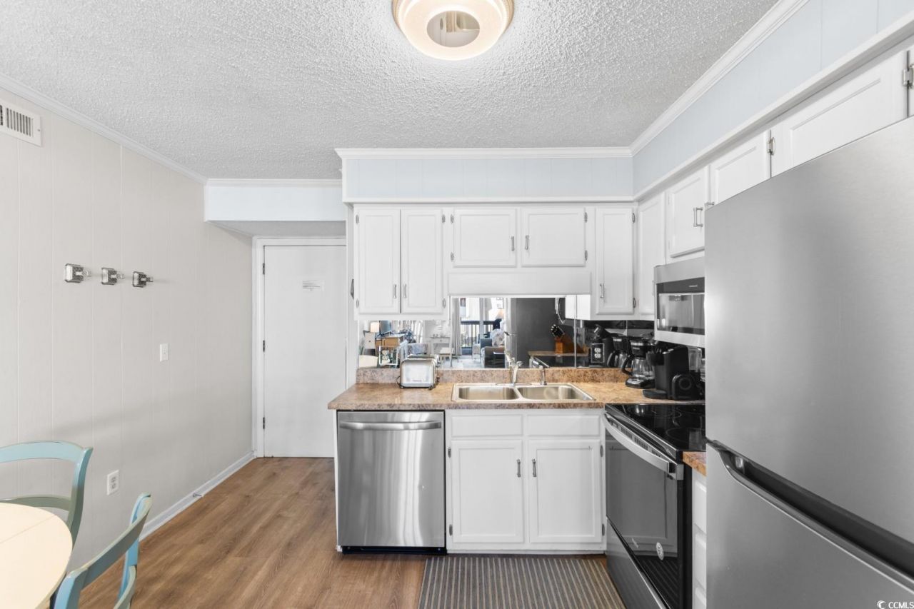 5601 N Ocean Blvd. Photo 6