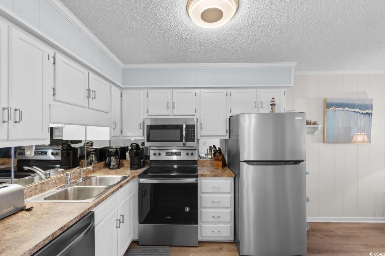 5601 N Ocean Blvd. Photo 8