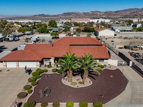 1016 Santa Helena Avenue, Henderson, NV 89002