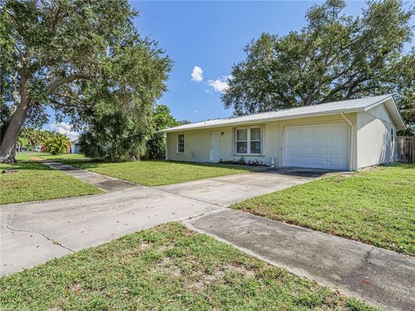 503 20th Street SW, Vero Beach, FL 32962