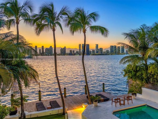 302 W San Marino Dr, Miami Beach, FL 33139