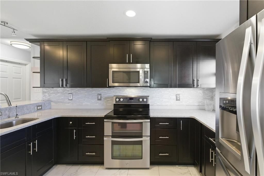 1528 NW 17th Ter, Cape Coral, FL 33993 Photo