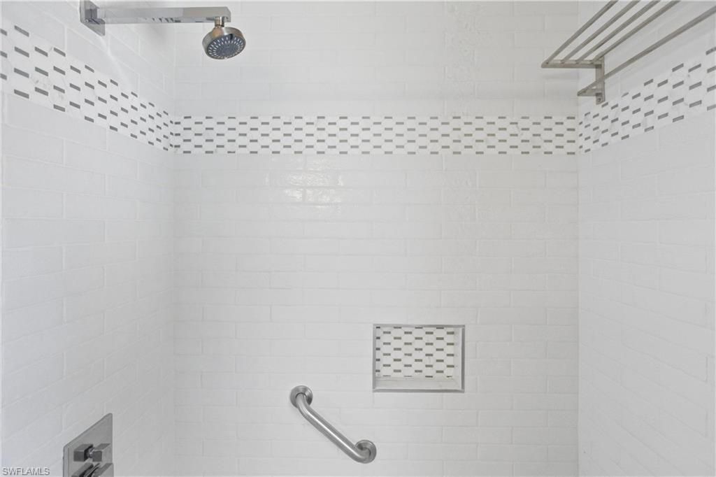 1528 NW 17th Ter, Cape Coral, FL 33993 Photo