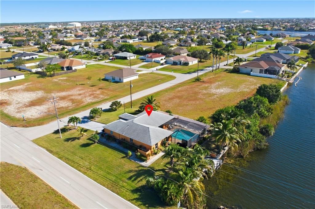 1528 NW 17th Ter, Cape Coral, FL 33993 Photo