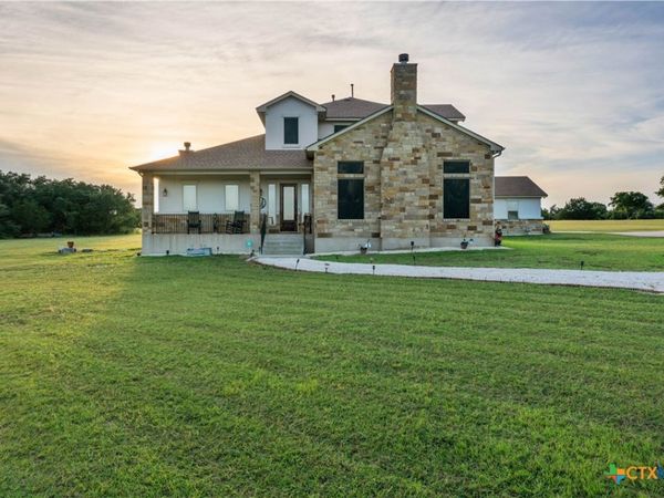 1224 Hidden Springs Drive, Salado, TX 76571