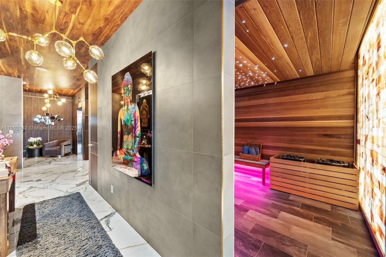 733 Middle River Dr, Fort Lauderdale, FL 33304 Photo