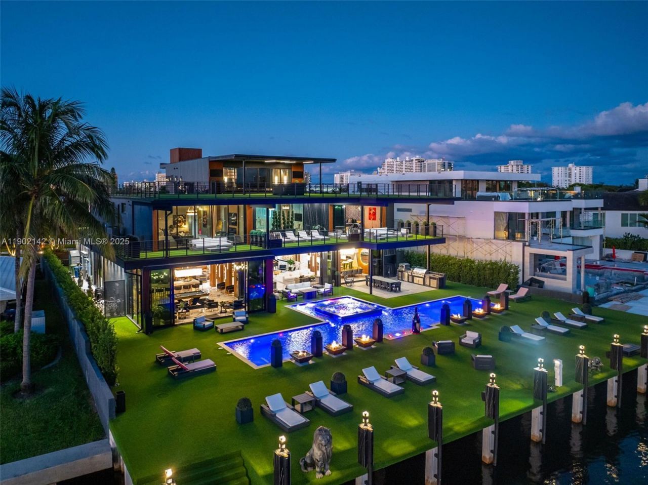 733 Middle River Dr, Fort Lauderdale, FL 33304 Photo