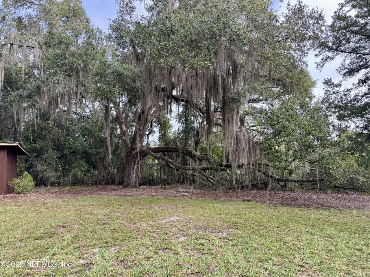 116 N Francis Street, Interlachen, FL 32148 Photo