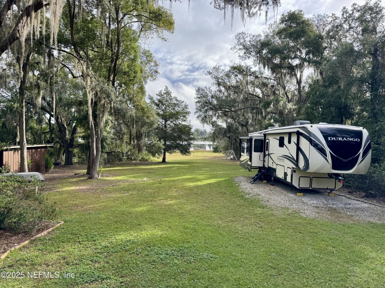 116 N Francis Street, Interlachen, FL 32148 Photo