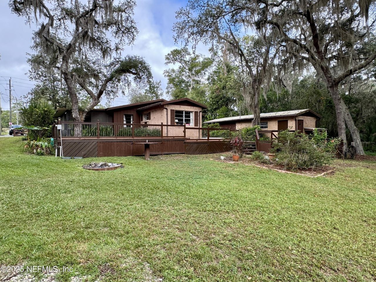 116 N Francis Street, Interlachen, FL 32148 Photo
