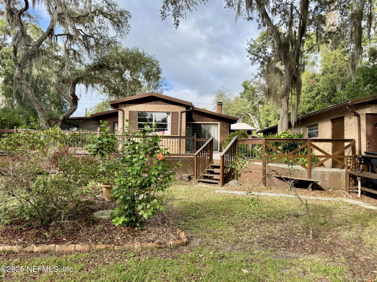 116 N Francis Street, Interlachen, FL 32148 Photo