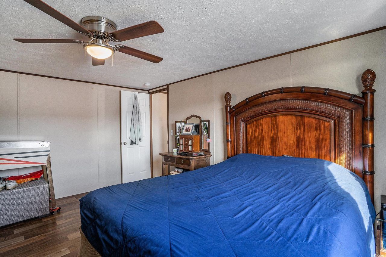 373 Hangar Ct. Photo 24