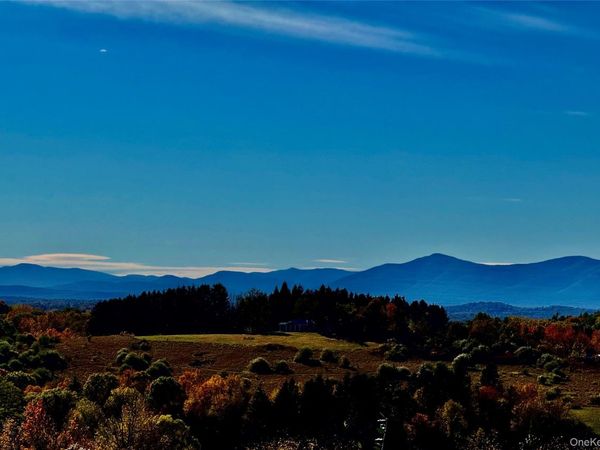 114 Old Barrington Road, Claverack, NY 12530