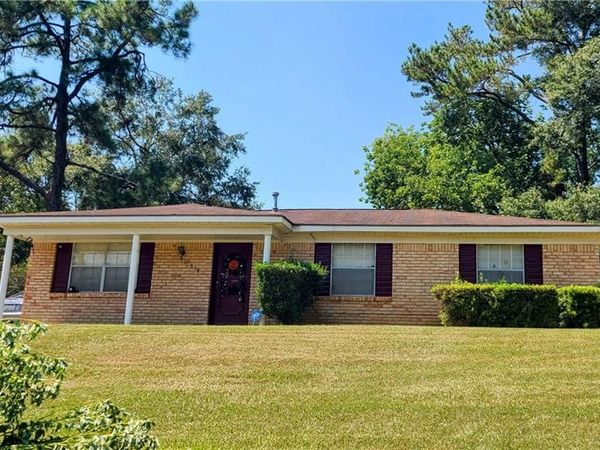1618 Catalina Drive, Mobile, AL 36609