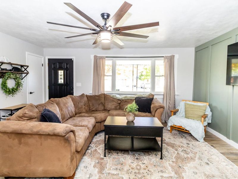 104 Oxford Drive, Greenville, OH 45331 Photo 2