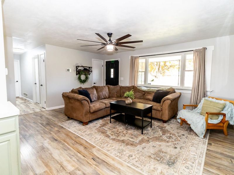 104 Oxford Drive, Greenville, OH 45331 Photo 8