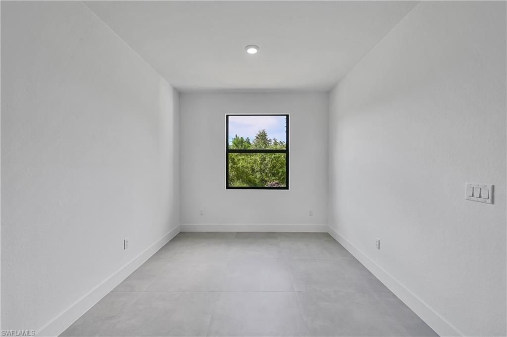 3805 E 8th St, Lehigh Acres, FL 33972 Photo