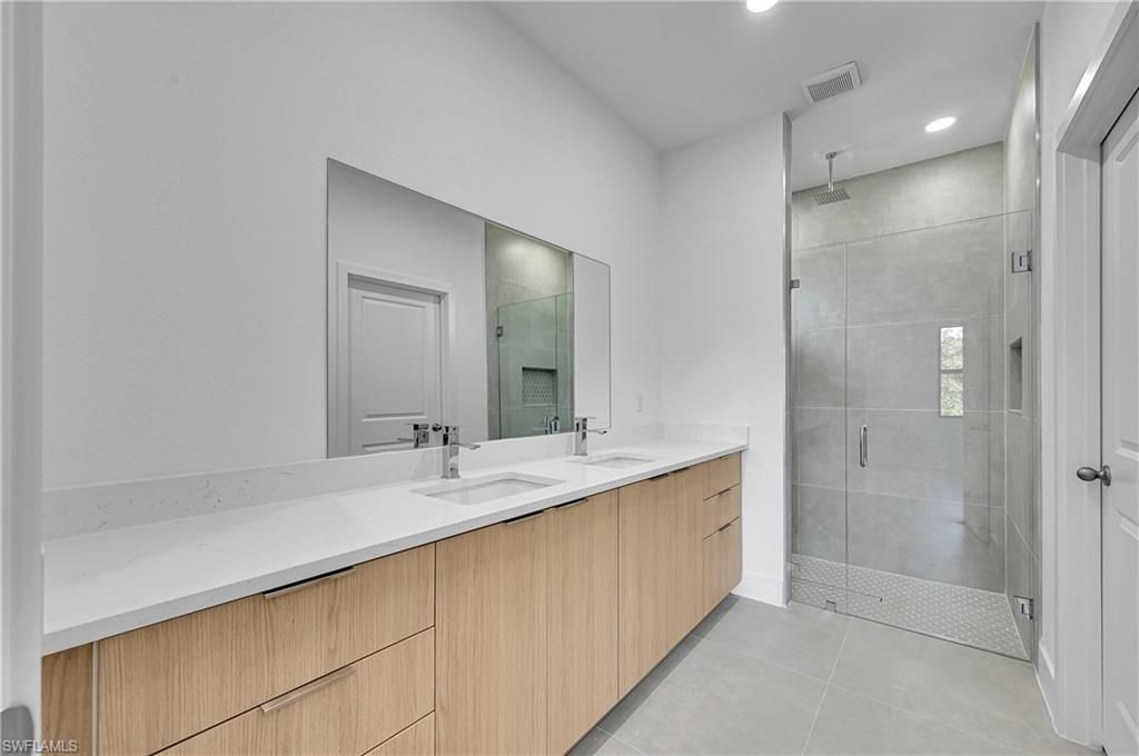 3805 E 8th St, Lehigh Acres, FL 33972 Photo