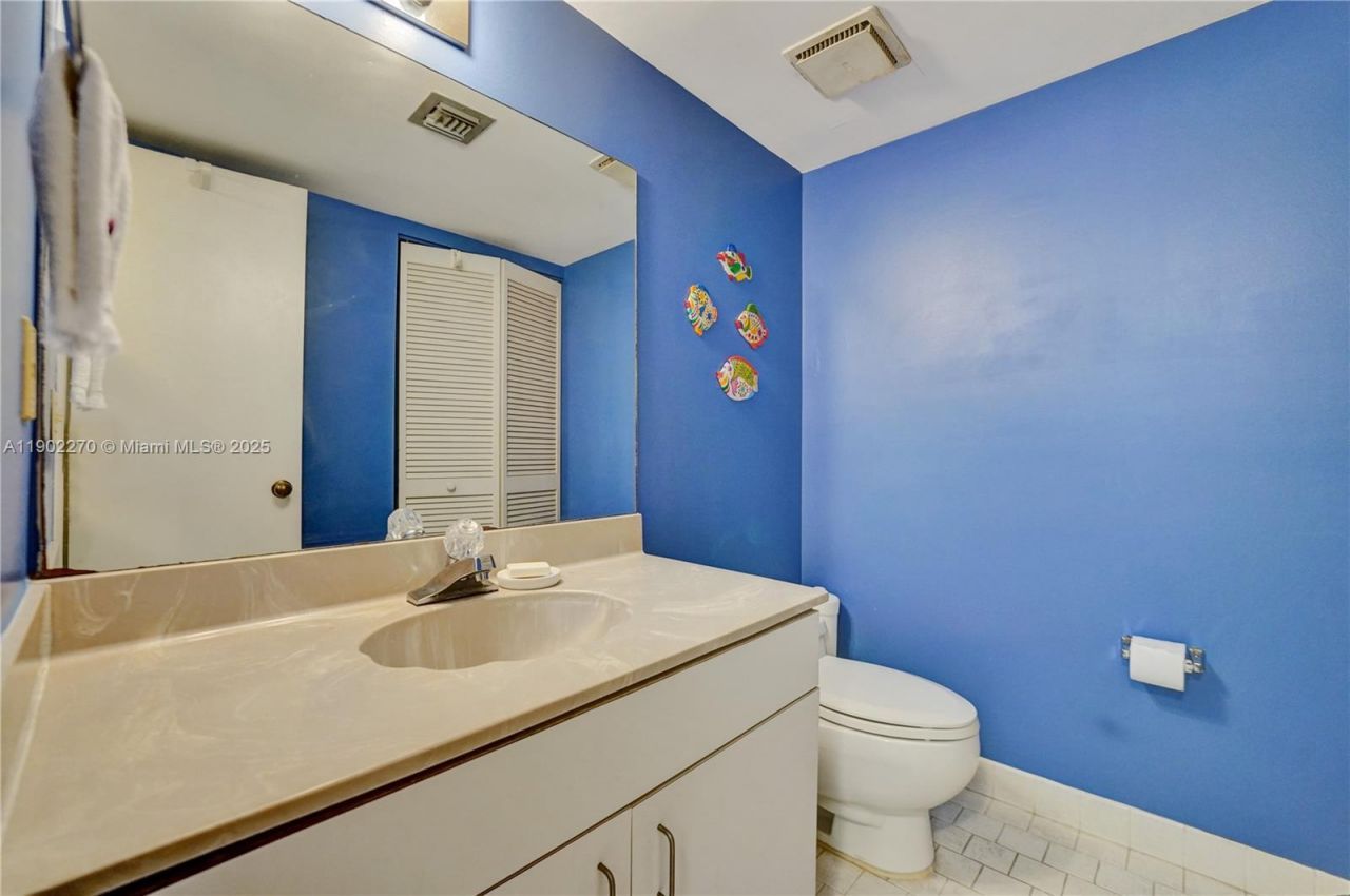 101 Ocean Lane Dr, Unit 205, Key Biscayne, FL 33149 Photo