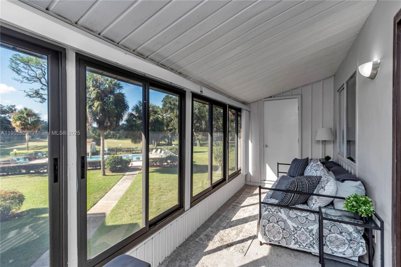 737 Midway Dr, Unit B, Ocala, FL 34472 Photo