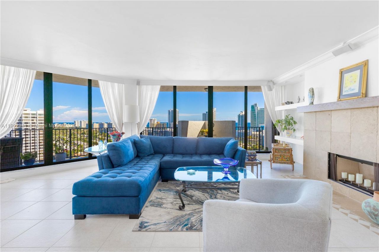 300 Three Islands Blvd, Unit PH2A, Hallandale Beach, FL 33009 Photo