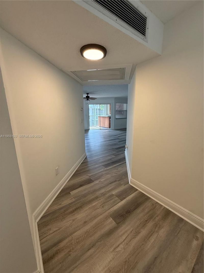 2634 SE 21st Ct, Unit 203-C, Homestead, FL 33035 Photo