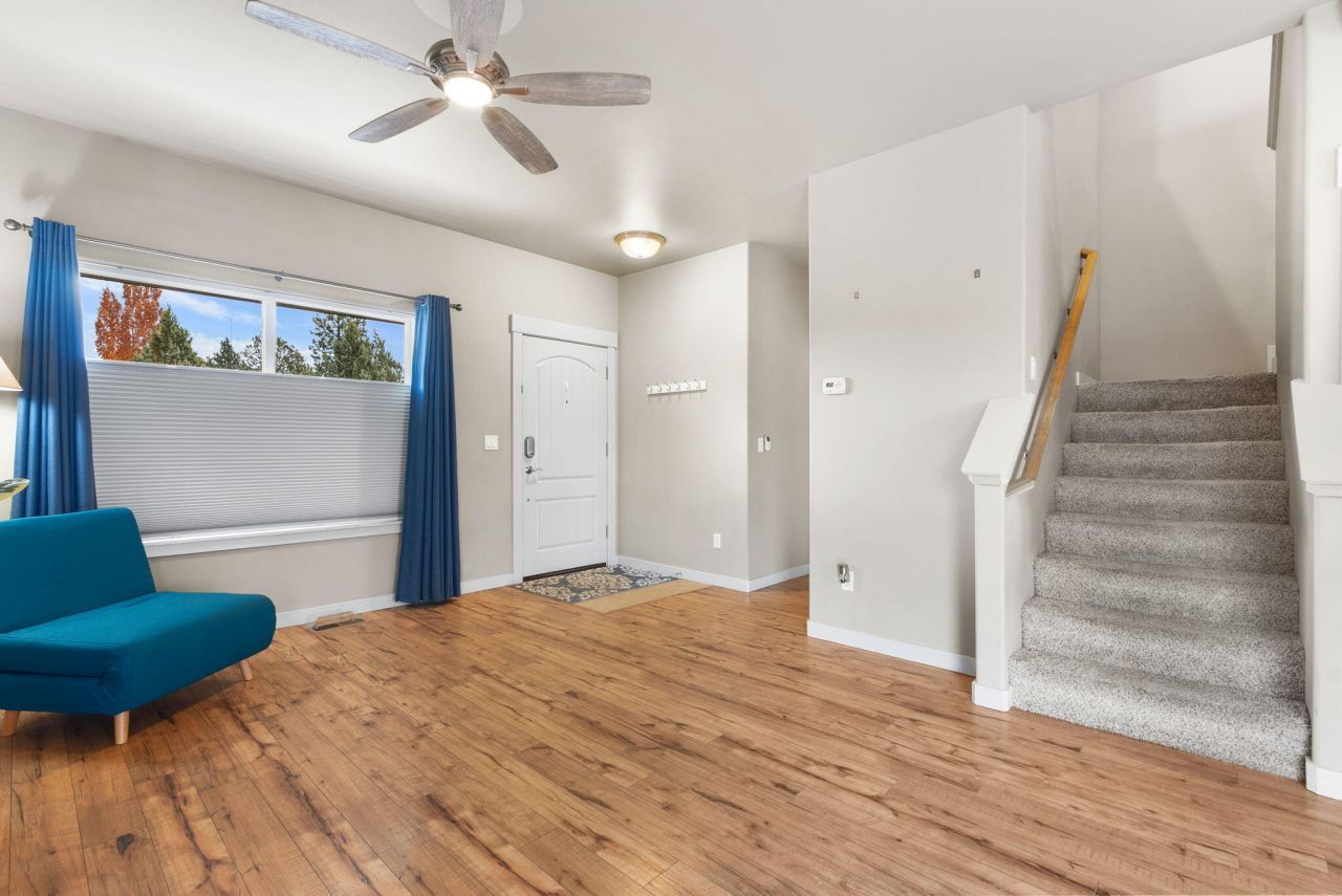 61839 SE 27th Street, Bend, OR 97702 Main Photo