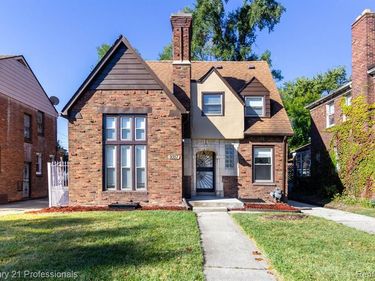 9357 Piedmont Street, Detroit, MI 48228