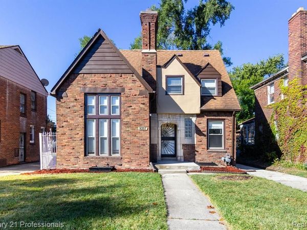 9357 Piedmont Street, Detroit, MI 48228