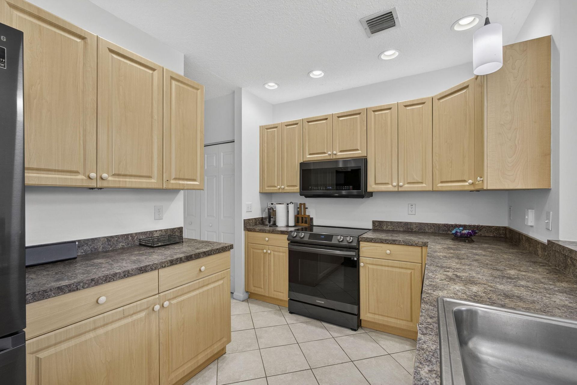 1438 Briar Oak Drive, Royal Palm Beach, FL 33411 Photo