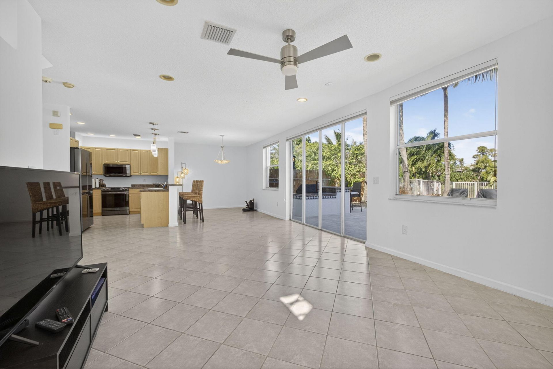 1438 Briar Oak Drive, Royal Palm Beach, FL 33411 Photo