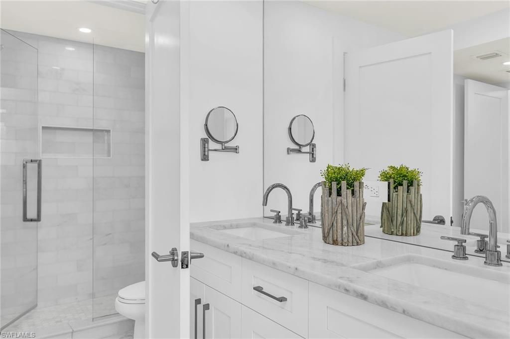 3443 Gulf Shore Blvd N, Unit 803, Naples, FL 34103 Photo