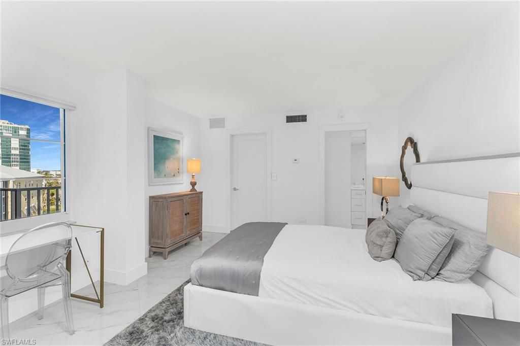 3443 Gulf Shore Blvd N, Unit 803, Naples, FL 34103 Photo