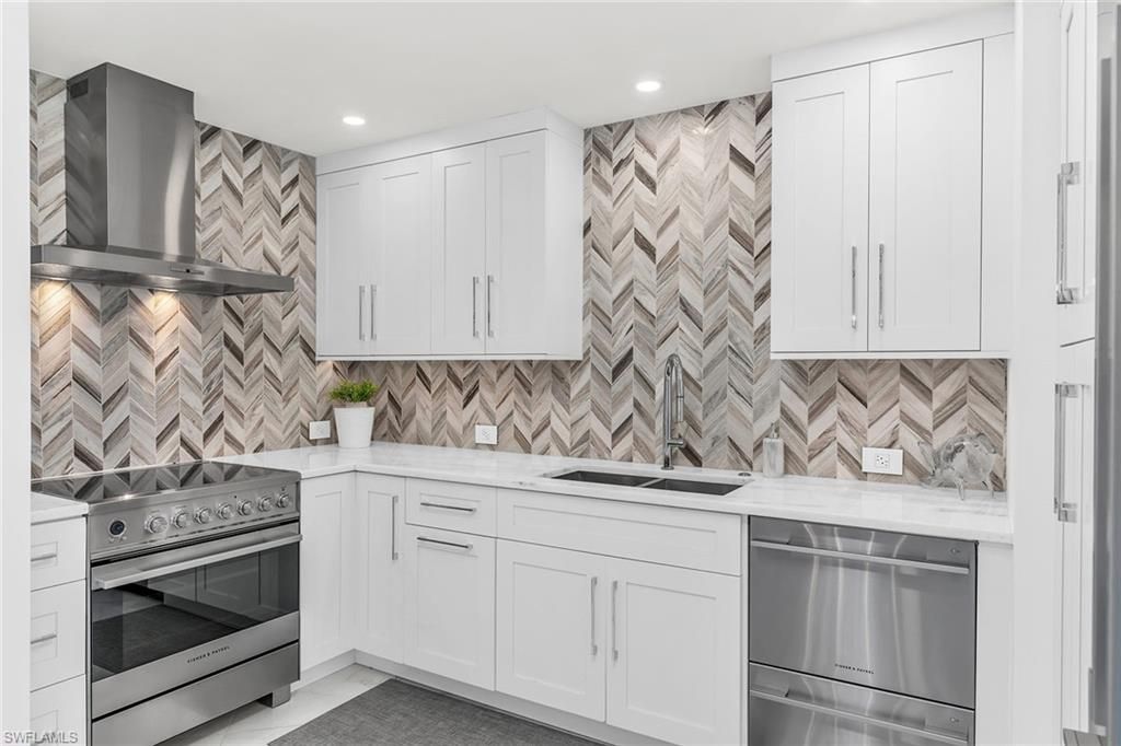 3443 Gulf Shore Blvd N, Unit 803, Naples, FL 34103 Photo