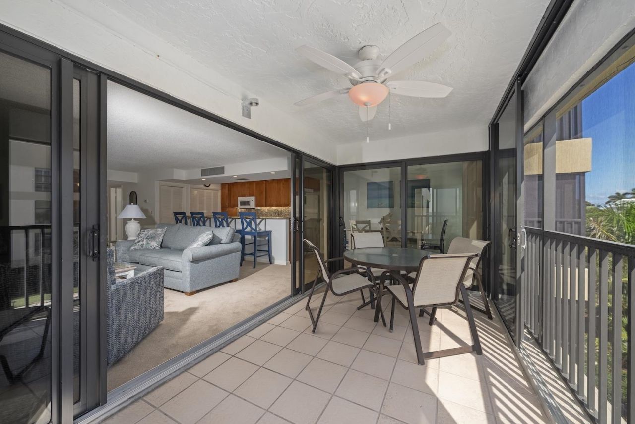 2721 W Gulf Dr, Unit 213, Sanibel, FL 33957 Photo