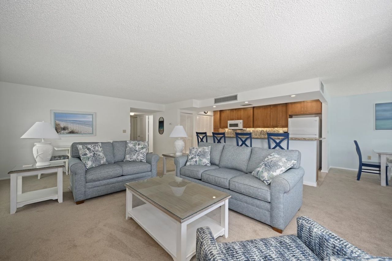 2721 W Gulf Dr, Unit 213, Sanibel, FL 33957 Photo